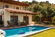 Kournas Schöne Villa mit Blick auf das Meer in Kournas Haus kaufen